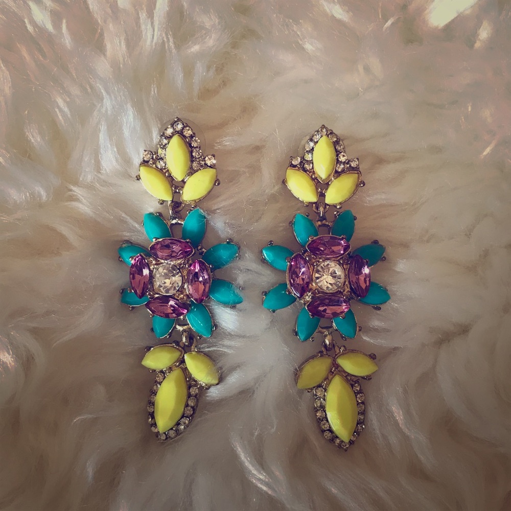 BIG SALE - Moving Overseas